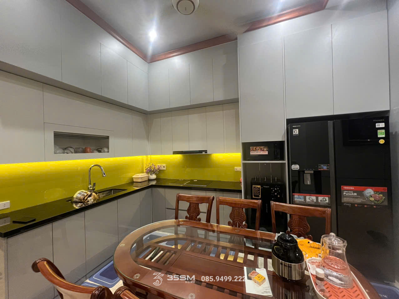 Tủ bếp hiện đại sau khi cải tạo tại nb